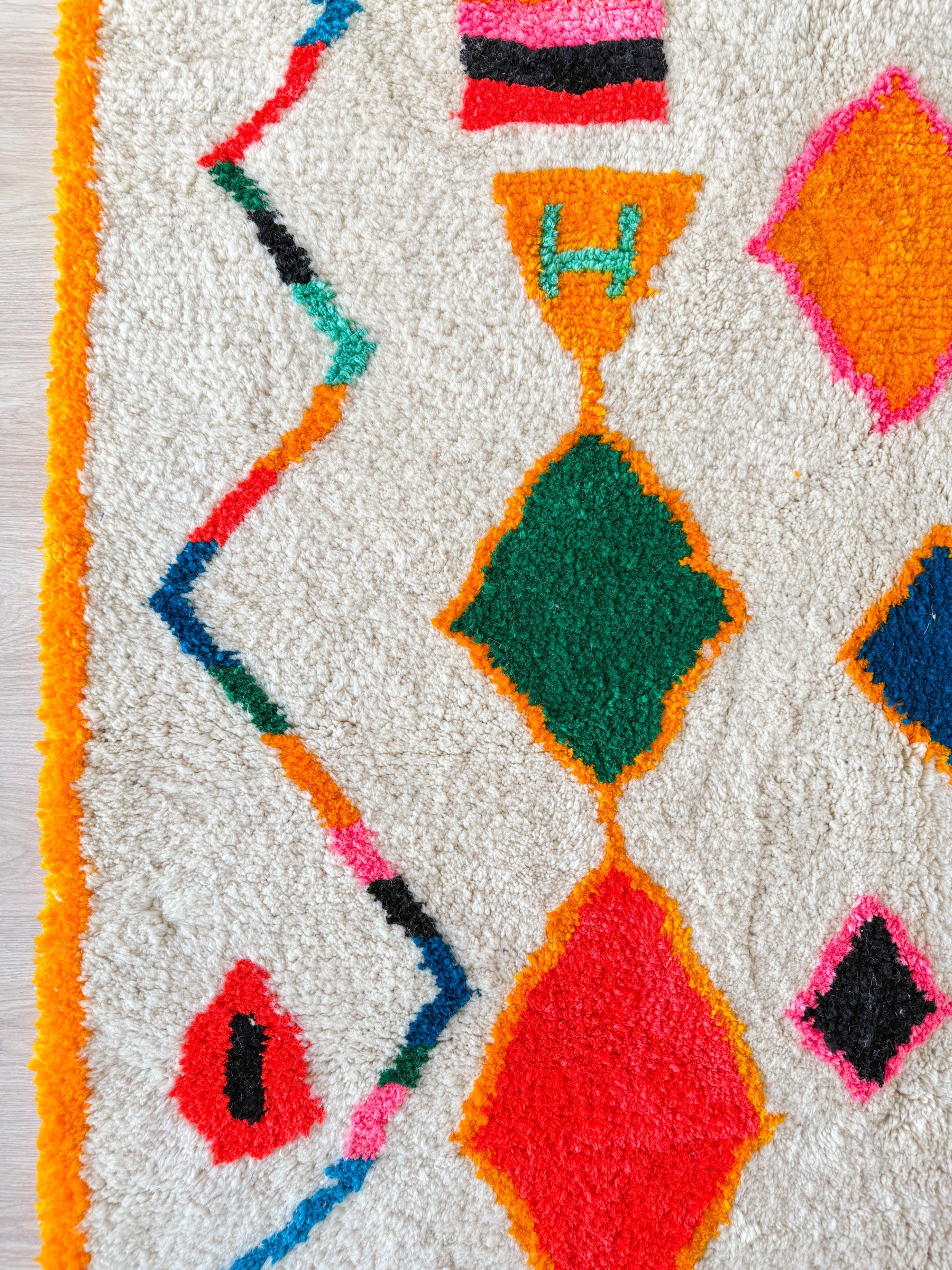 Tapis Berbère Coloré n°1416 — Pièce Unique